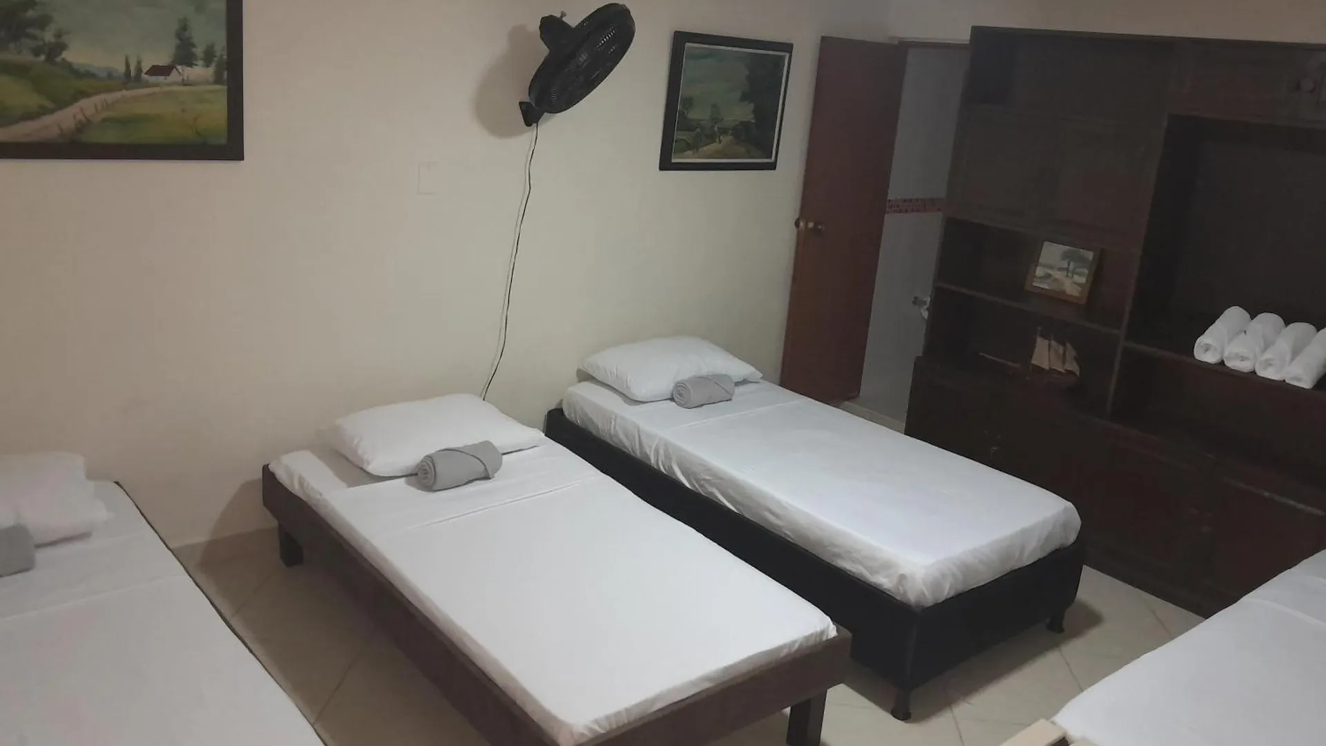 Hostel Estadio 70 Medellín Kolombiya